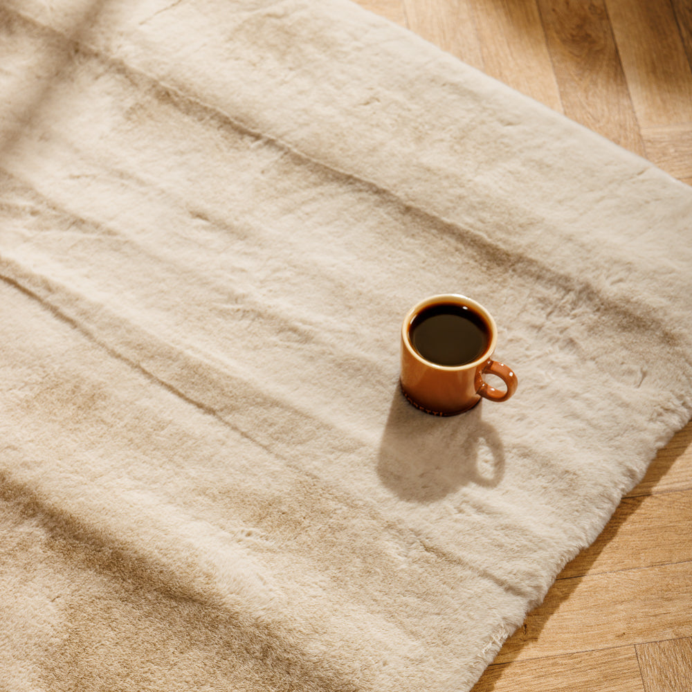 Luxe Rabbit Faux Fur Carpet Vanilla Beige