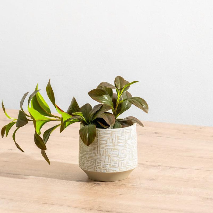 Ceramic Planter Etched - Taupe Criss Cross-Décor
