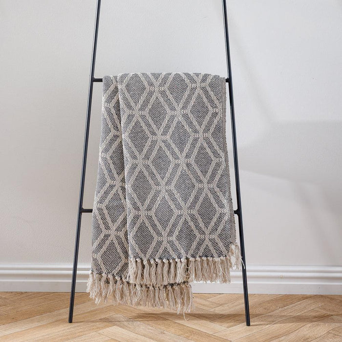 Cotton Bay Fringe Throw Geometric Dark Grey-Throws