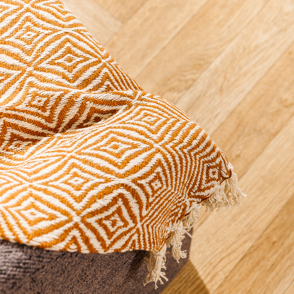 Cotton Bay Throw Nordica Nut Brown-Throws