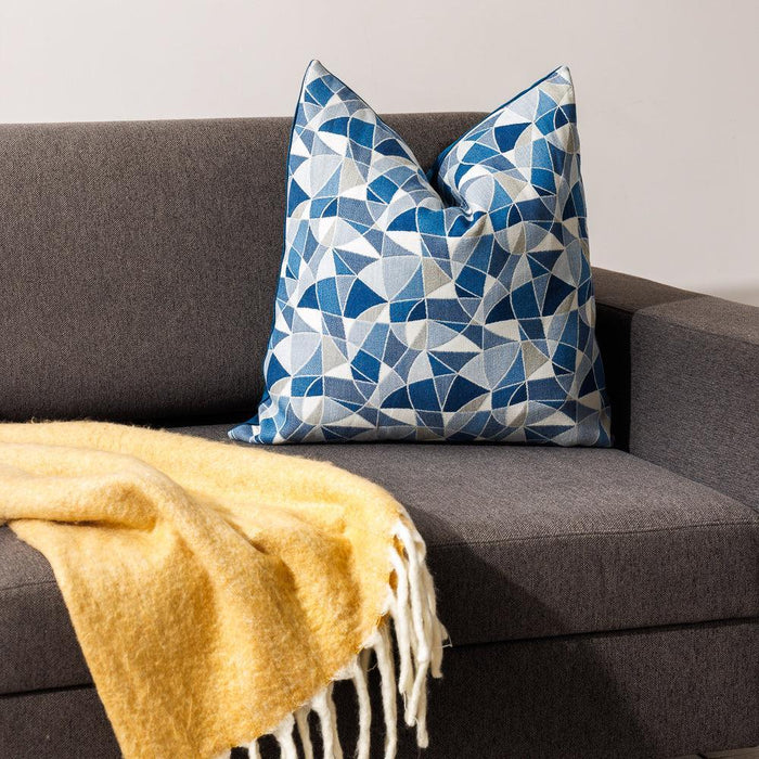 Deluxe Geometric Breeze Scatter-Scatters