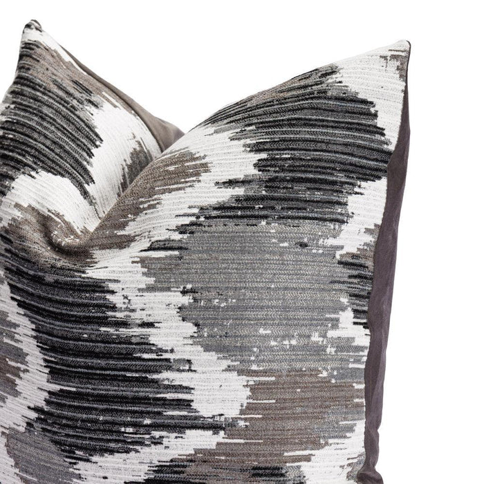 Deluxe Zigzag Monochrome Scatter-Scatters