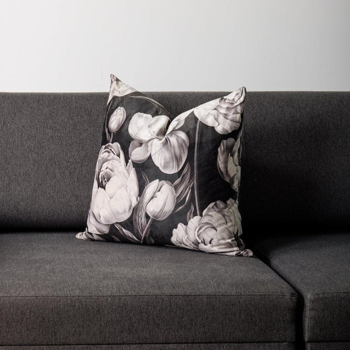 Home.Life Luxe Collection Midnight Bloom Scatter-Scatters