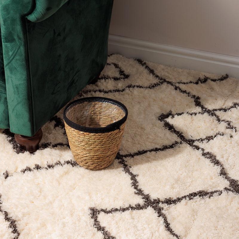 Bulrush Cotton-Edged Lined Planter - Black-Planter
