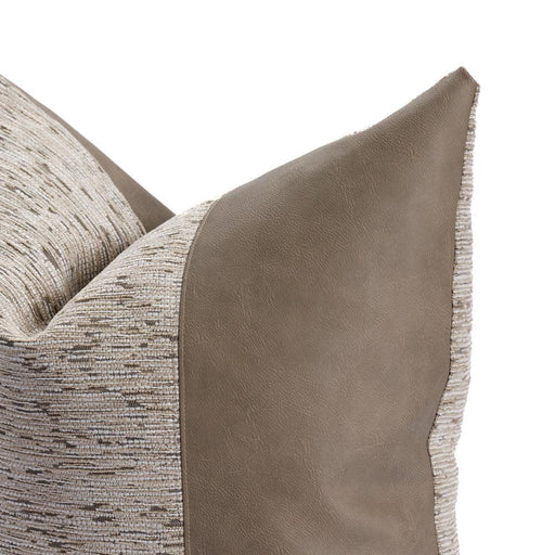 Nest Collection Skukuza Split Scatter Latte-Scatters