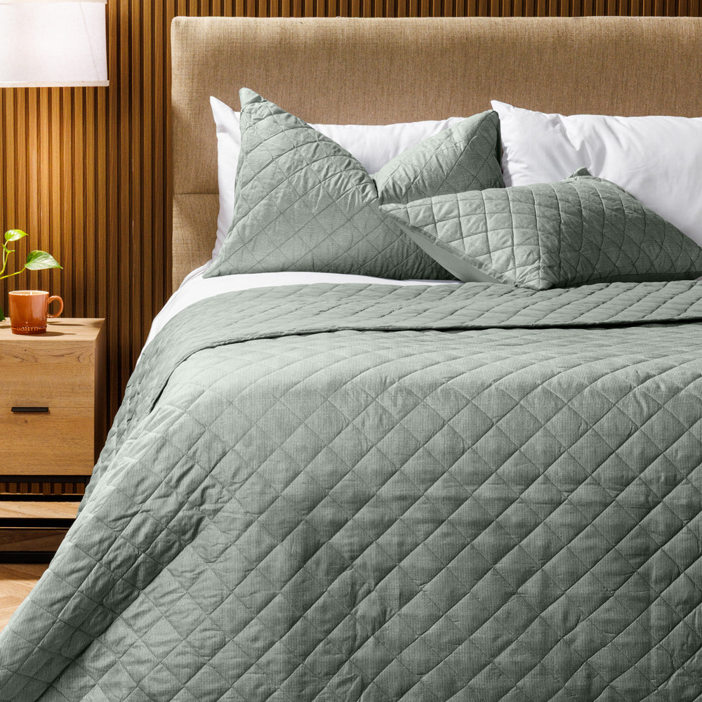 Nest Shoreline Microfibre Printed Quilt Set Moss-Quilts & Comforters