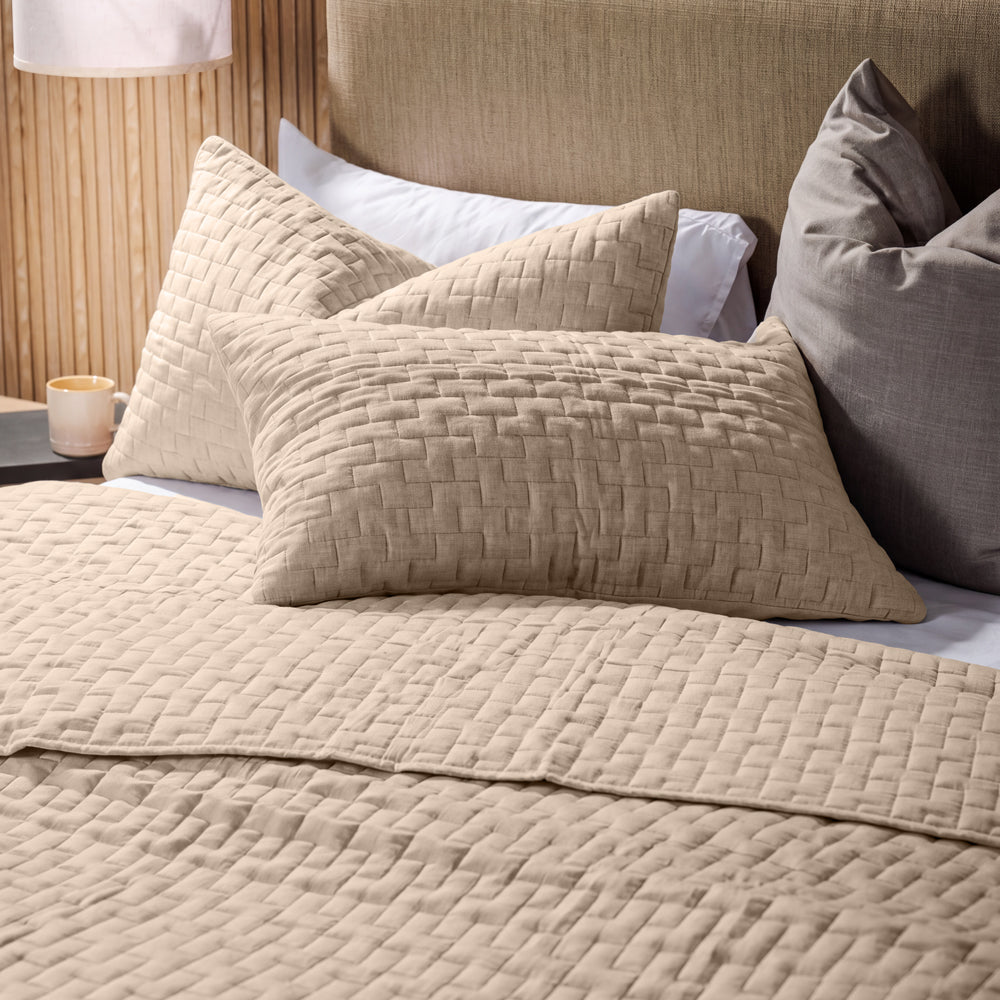 Tide Whisper Soft Premium Cotton Quilt Oatmeal-Quilts & Comforters