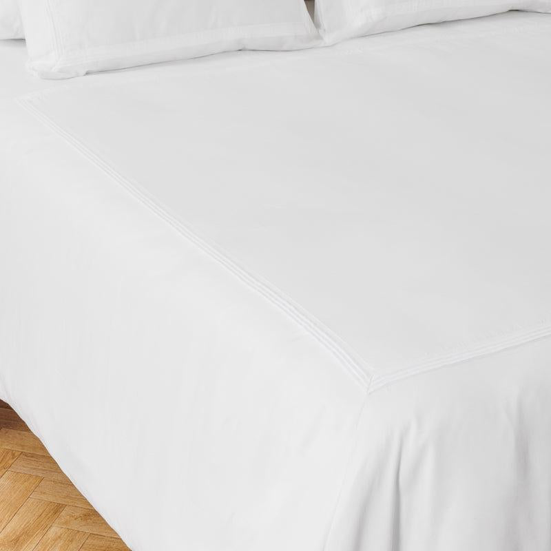 Whisper Soft 400 Thread Count Egyptian Cotton Pintuck Pleat Duvet Cover Set - White-Duvet Cover